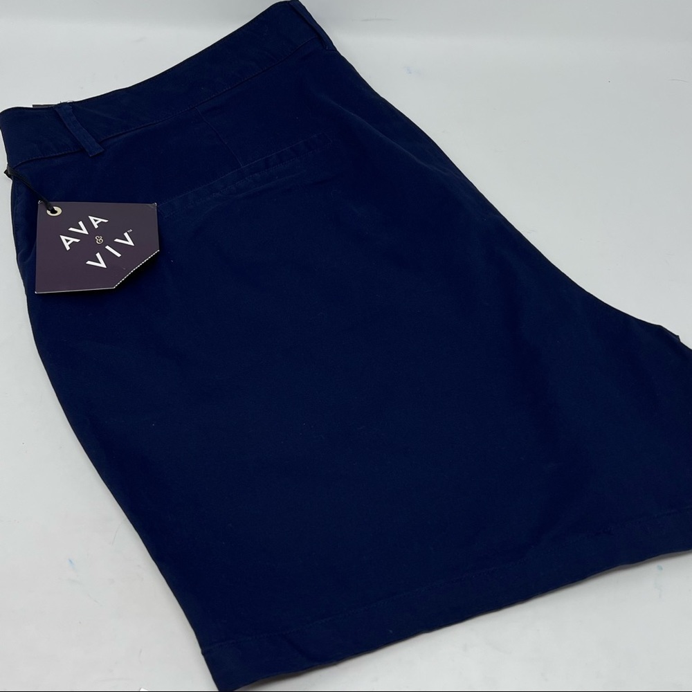 Ava & Viv Navy Blue Mid Rise Chino Shorts Size 20W 2X NWT Cotton Spandex Blend - Picture 7 of 13